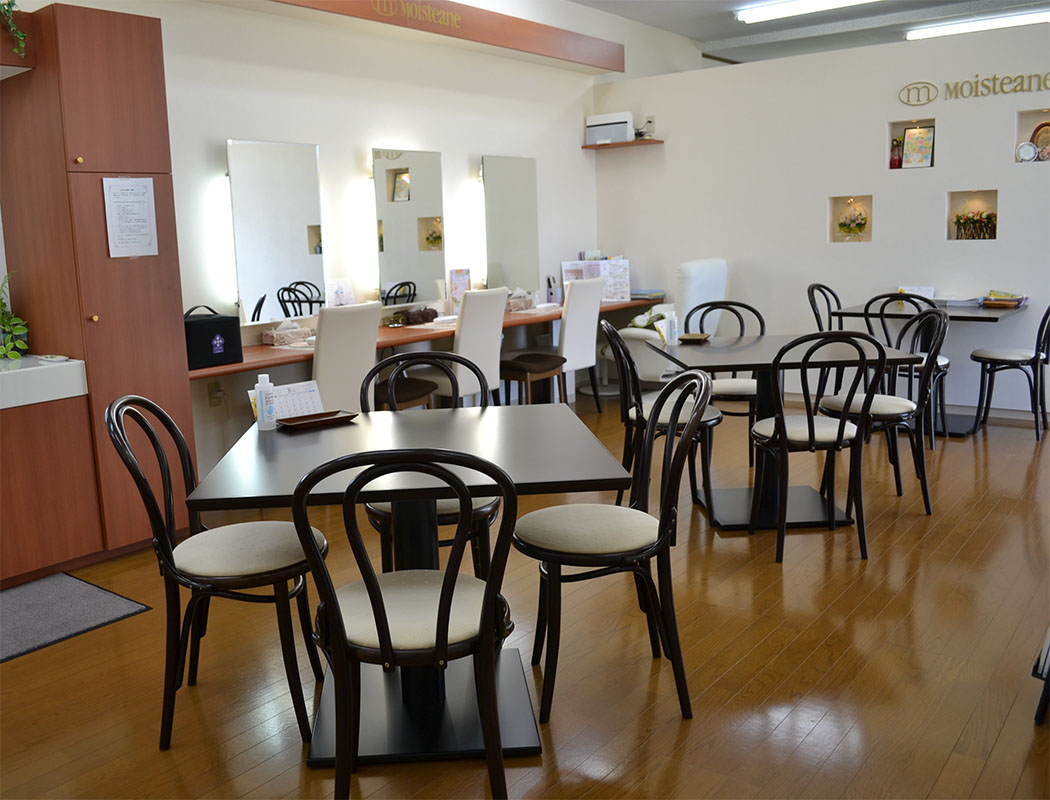 モイスティーヌサロンEVAH　上田常磐城店