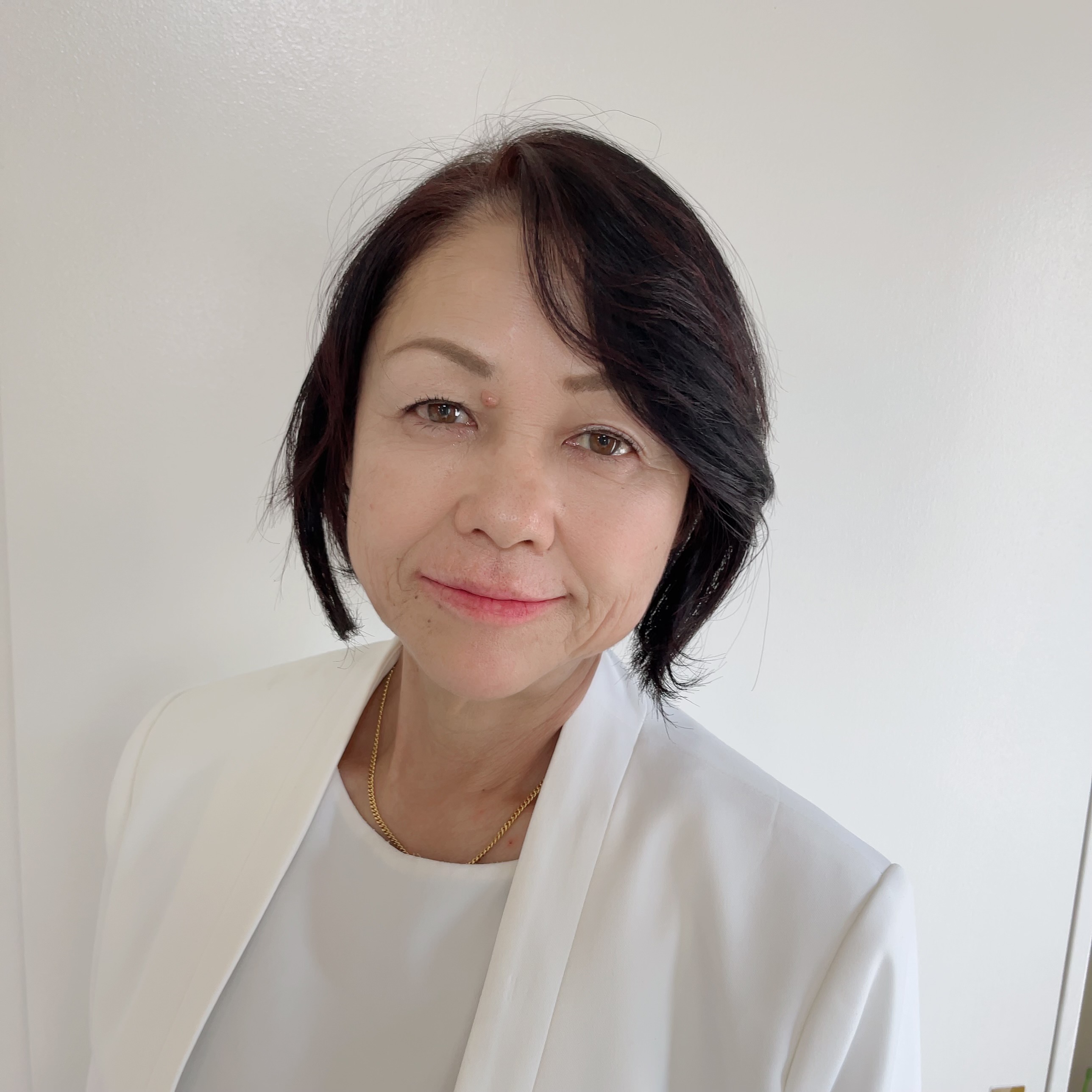 　 金 真由美