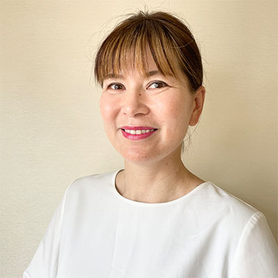 　 新井 由樹