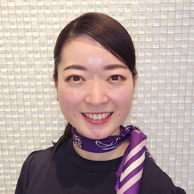 アドバイザー 川井 彩緒