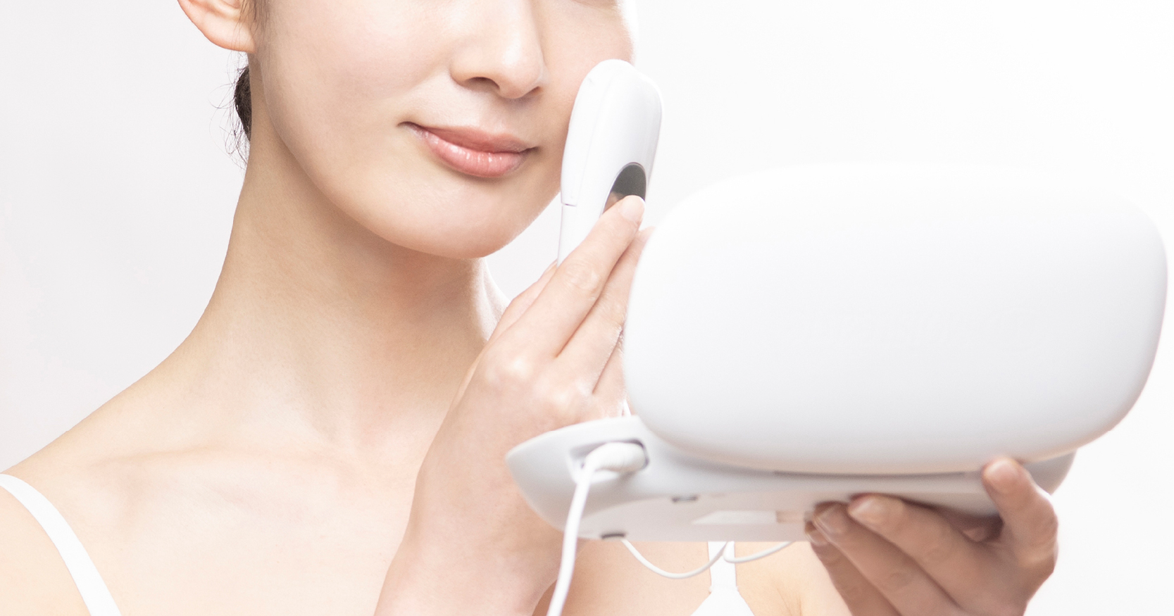 美顔器の正しい使い方とは?種類別の手順とタイミング・順番を解説